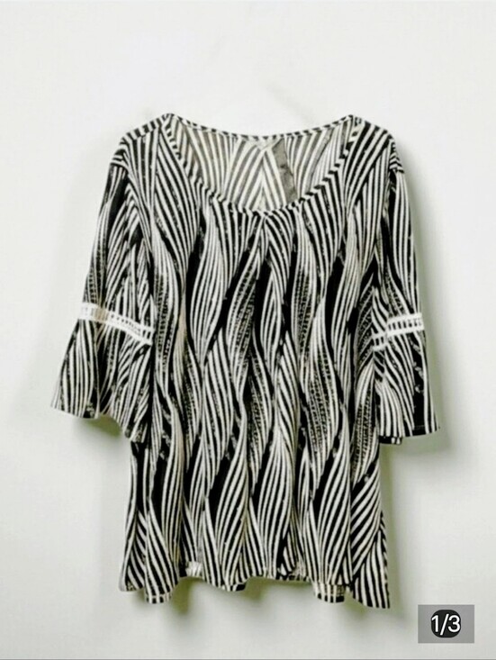 Amana Tops - Abstract Boho Blouse - Black & Ivory